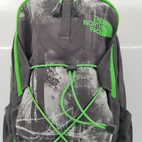 North Face Jester 28 Liter Black Green School Hiking 18 Inch Backpack - Picture 4 of 16